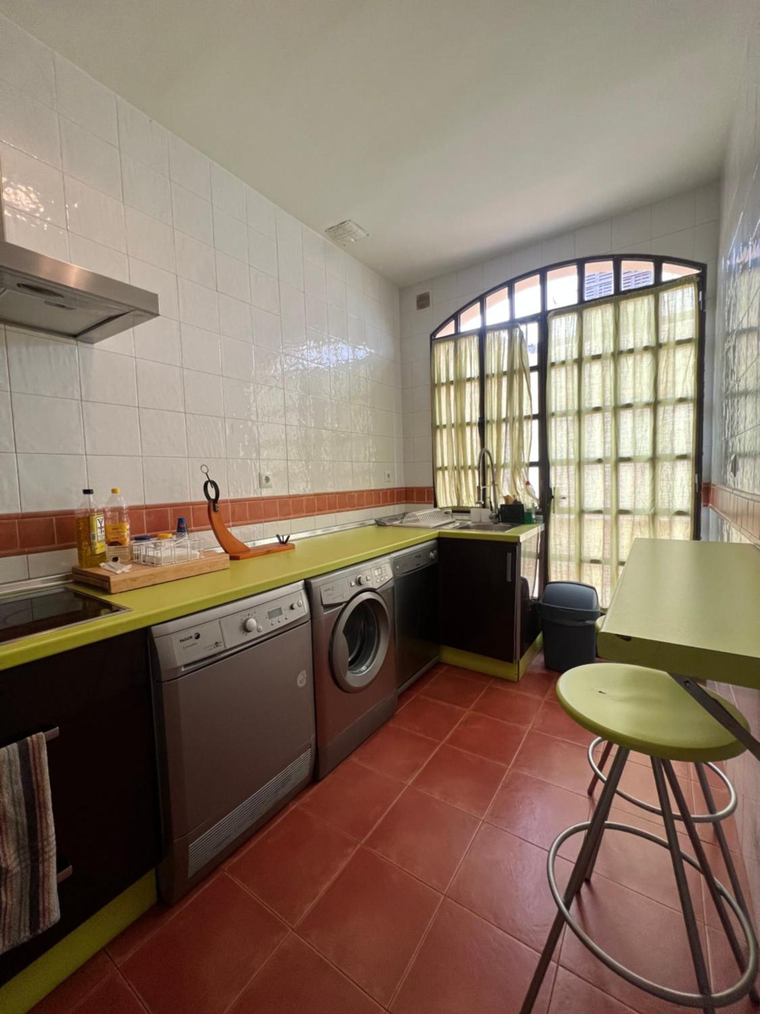 Apartamentos Sevilla Deluxe Rosales Los Rosales  Екстериор снимка