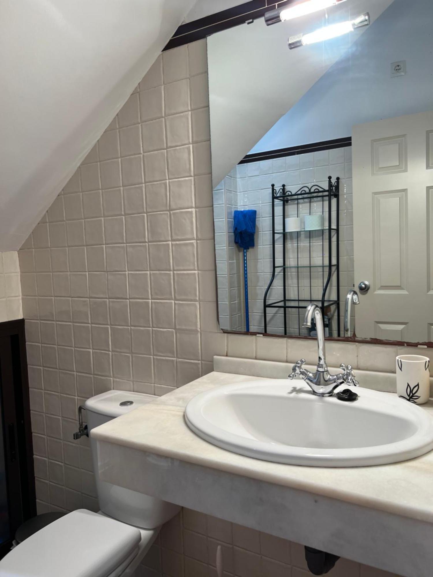 Apartamentos Sevilla Deluxe Rosales Los Rosales  Екстериор снимка