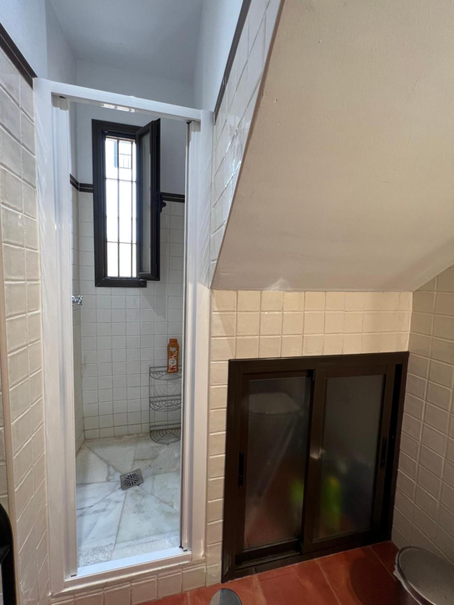 Apartamentos Sevilla Deluxe Rosales Los Rosales  Екстериор снимка
